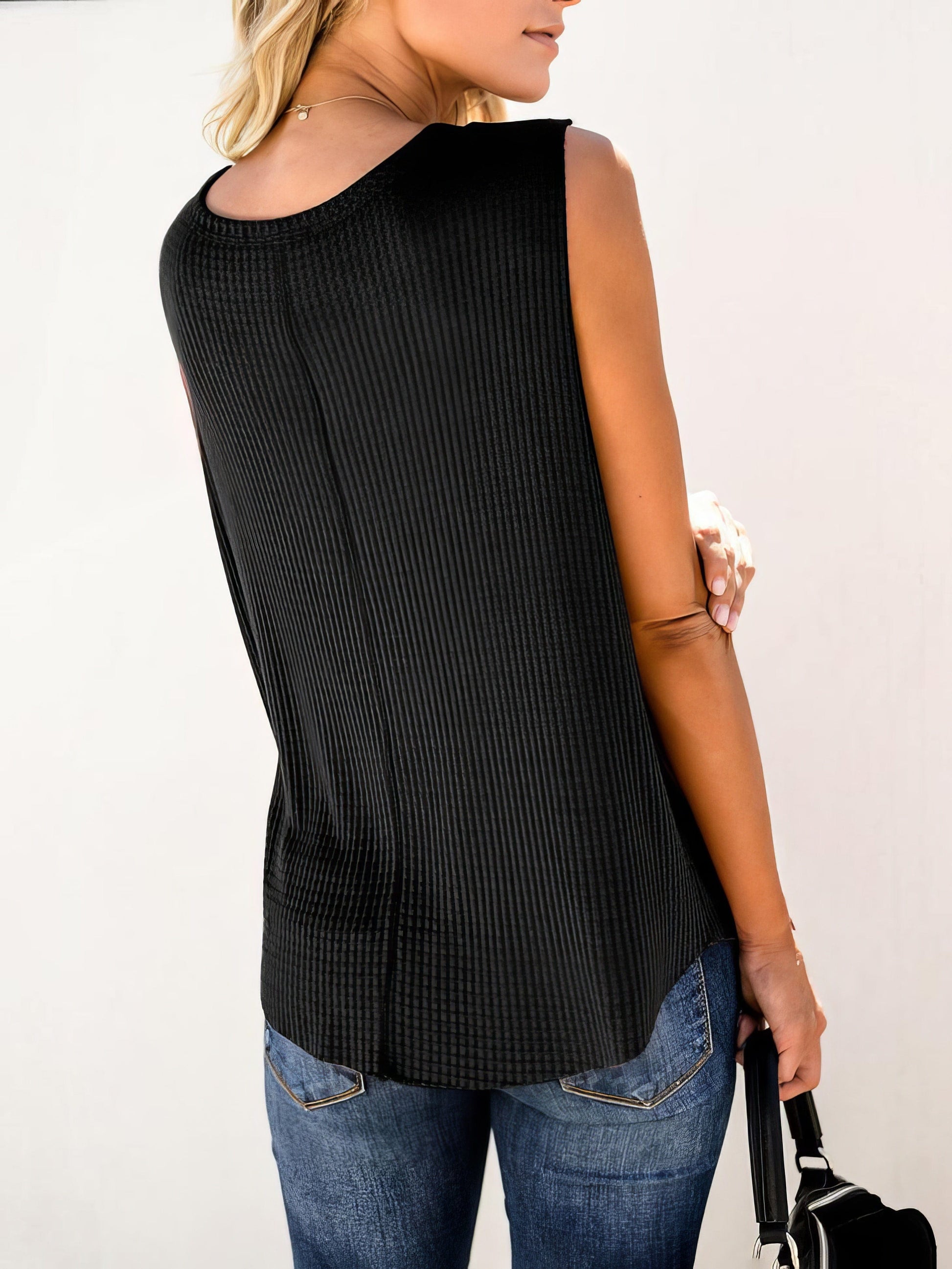 Solid Round Neck Sleeveless Top Vest