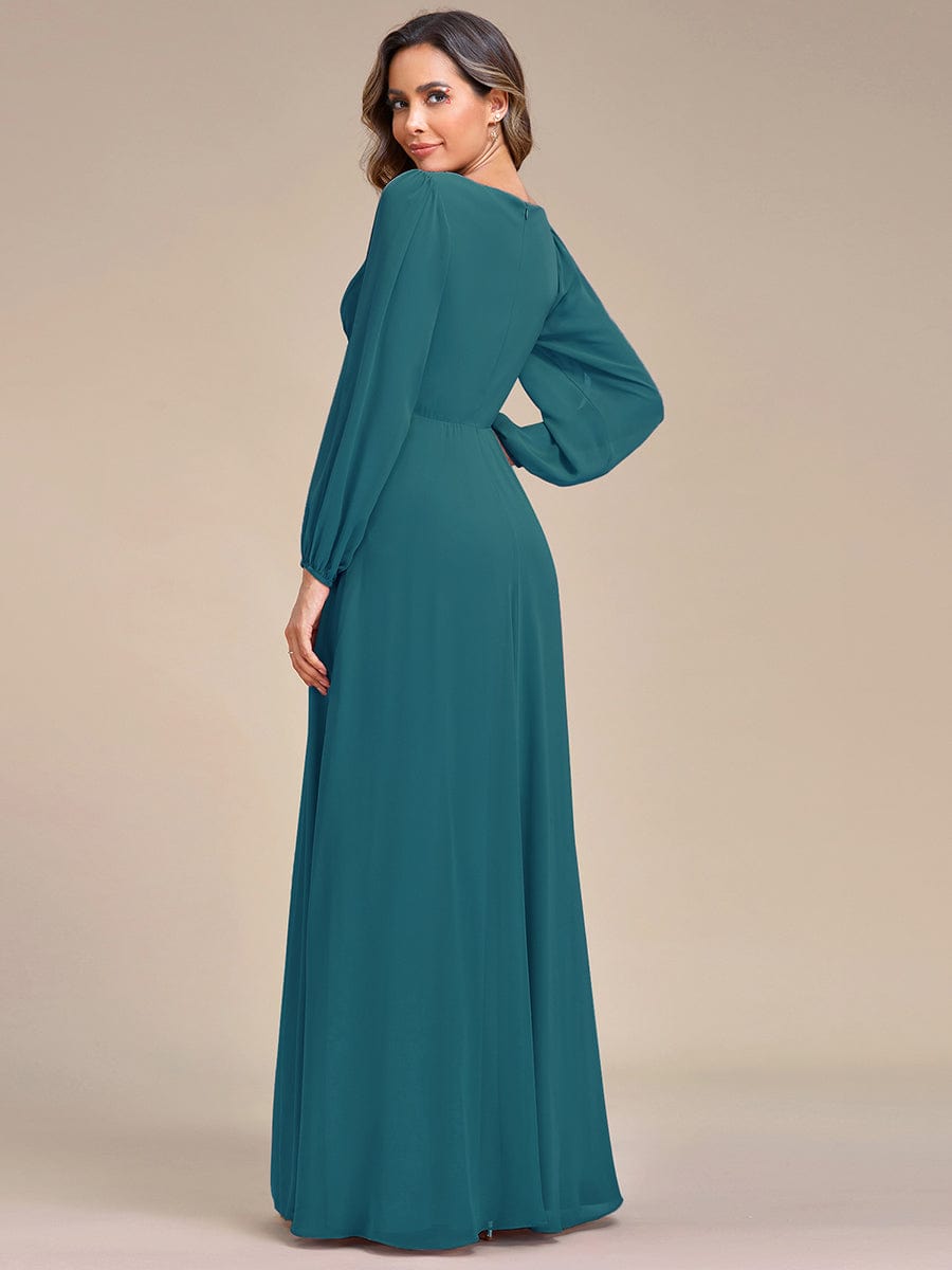 Sophisticated Floor-Length Formal Dresses with Lantern Sleeves