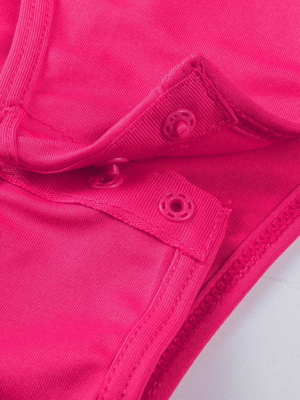 Sparkling Rose Rhinestone Round Neck Bodysuit with Short Sleeves