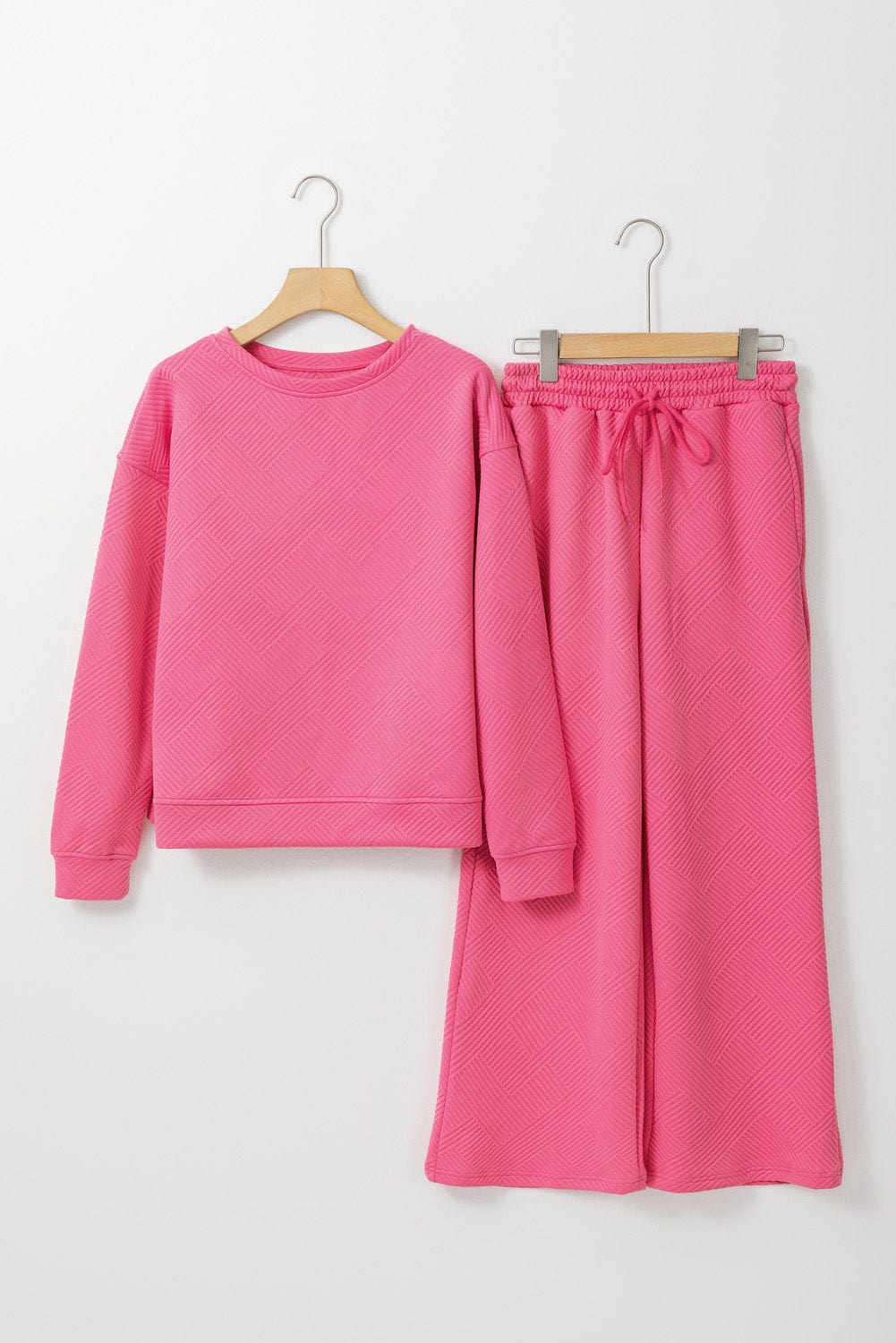 Strawberry Pink Textured Casual Two-Piece Pant Set