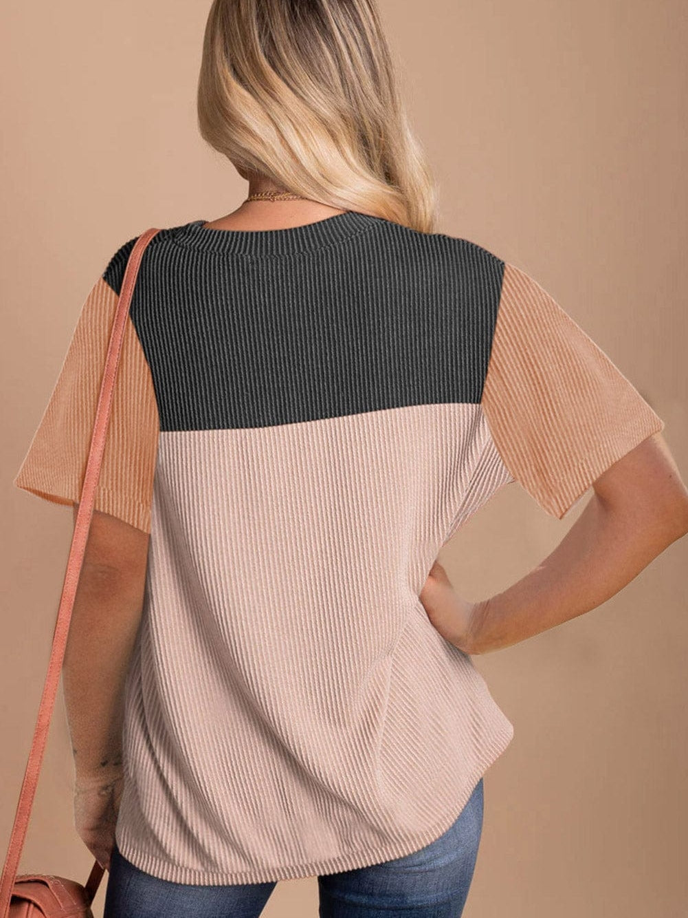 Stylish Black Ribbed Colorblock Tee