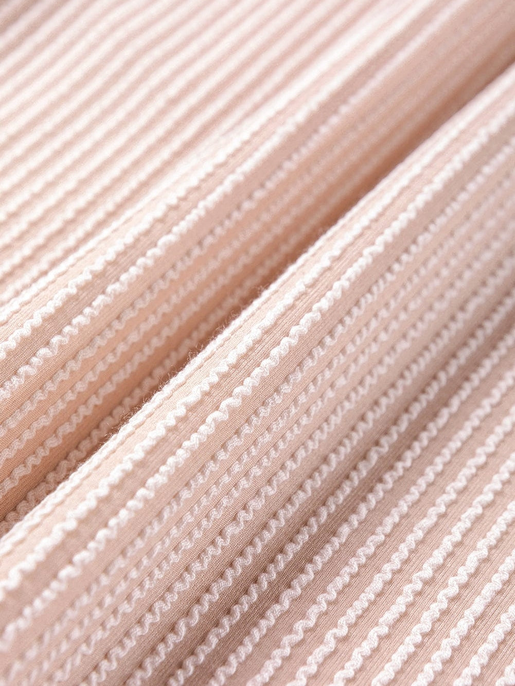 Stylish Black Ribbed Colorblock Tee