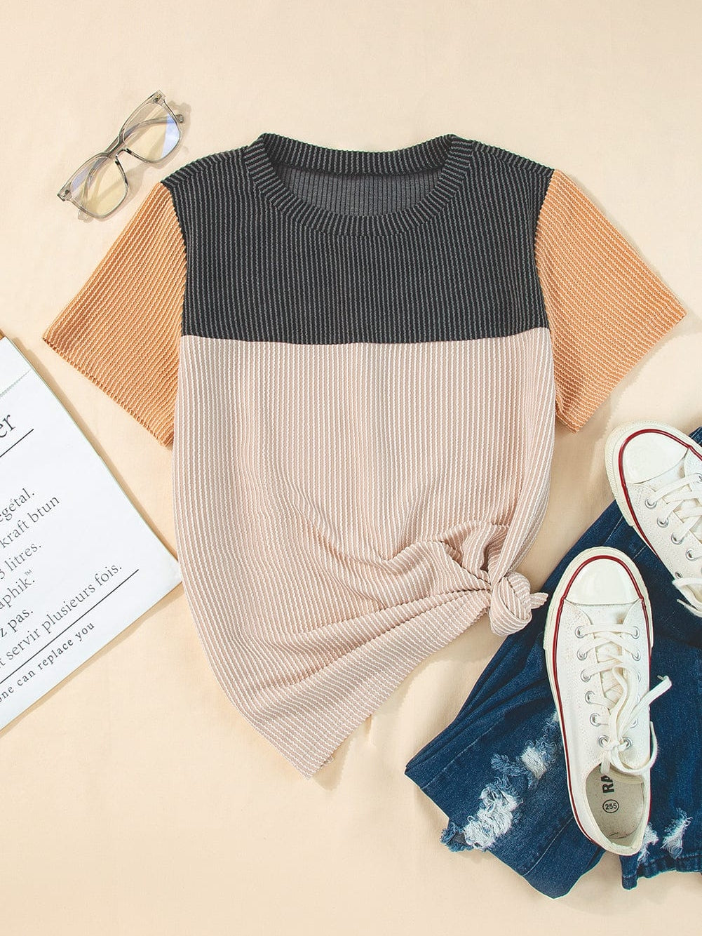 Stylish Black Ribbed Colorblock Tee