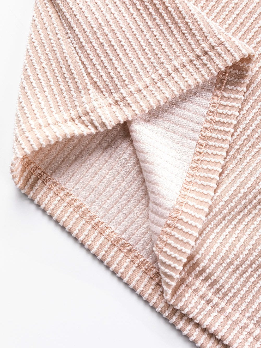 Stylish Black Ribbed Colorblock Tee