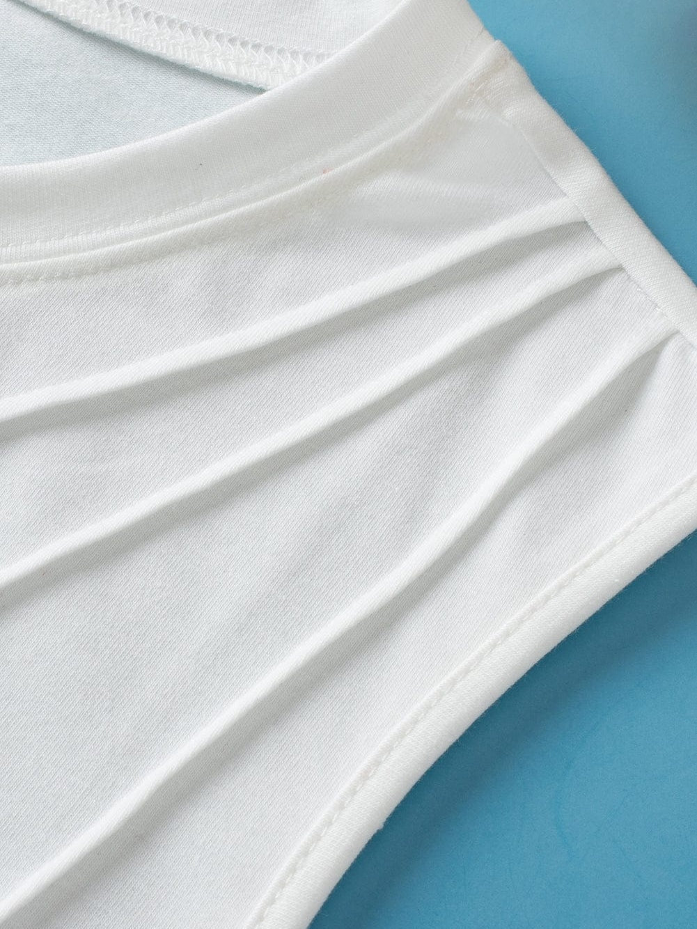Stylish White Pleated Sleeveless Tank Top