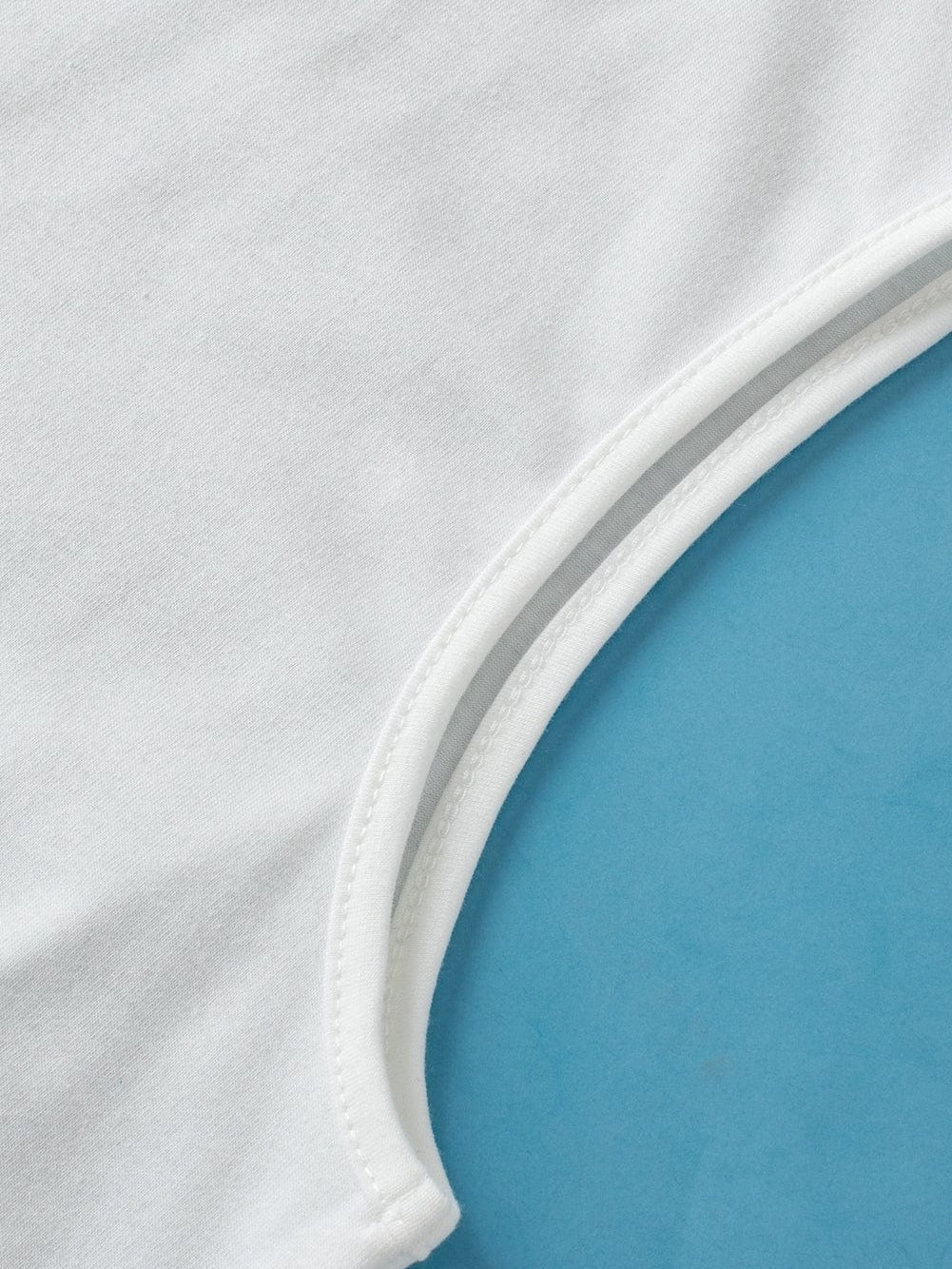 Stylish White Pleated Sleeveless Tank Top