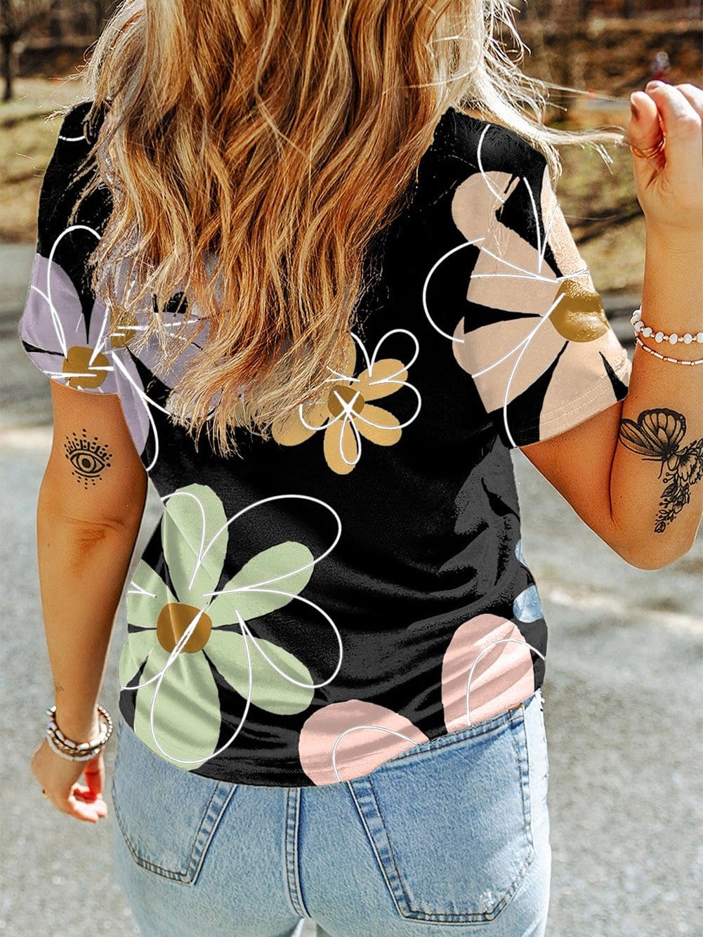 Summer Blossom Print Black Casual Round Neck Tee