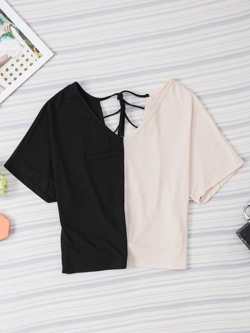 Twist Back Black Color Block V-Neck Short Sleeve Top