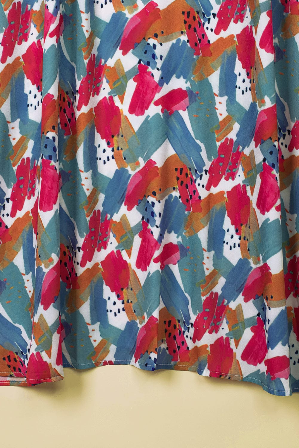 Vibrant Abstract Print Maxi Dress with Spaghetti Straps