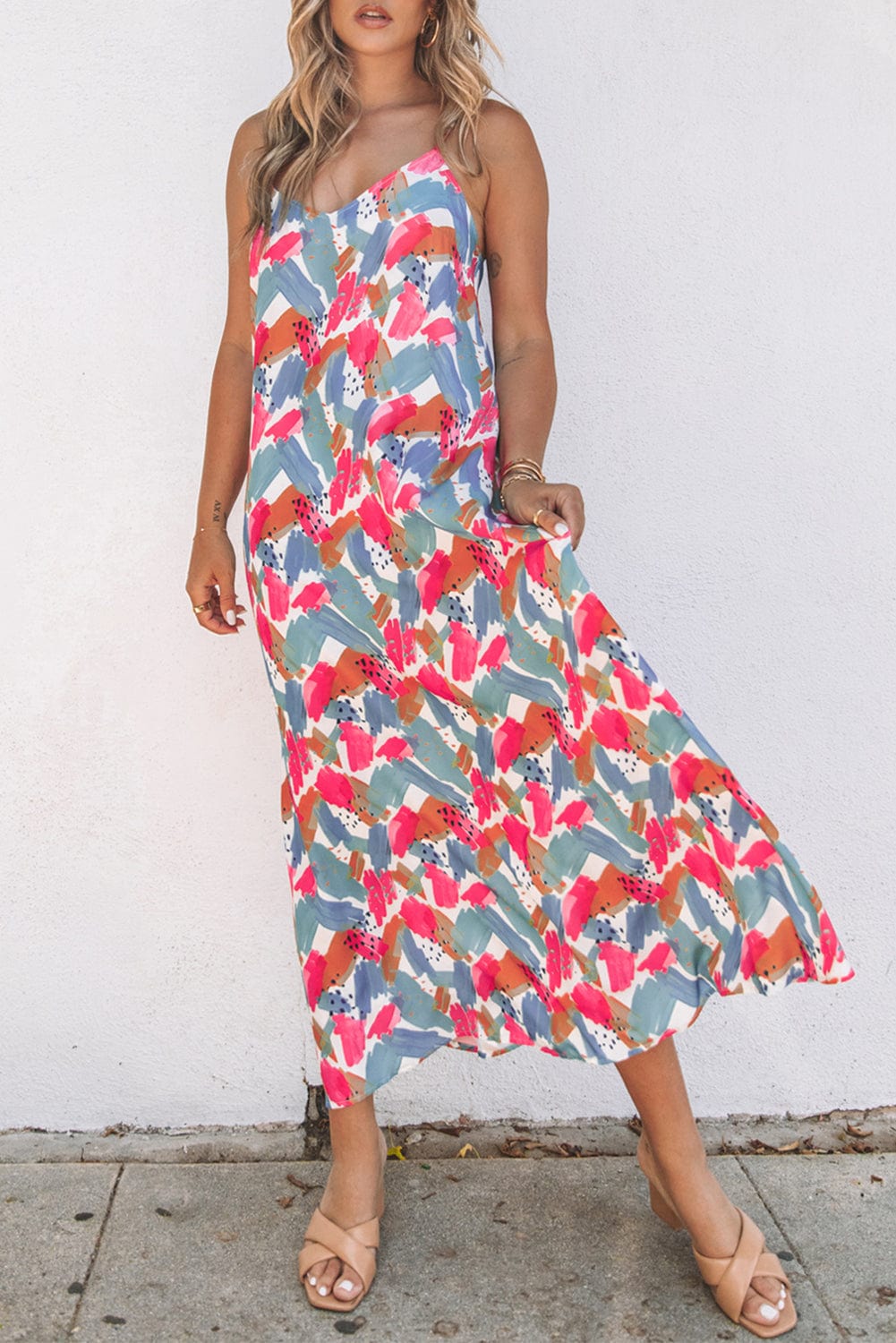 Vibrant Abstract Print Maxi Dress with Spaghetti Straps