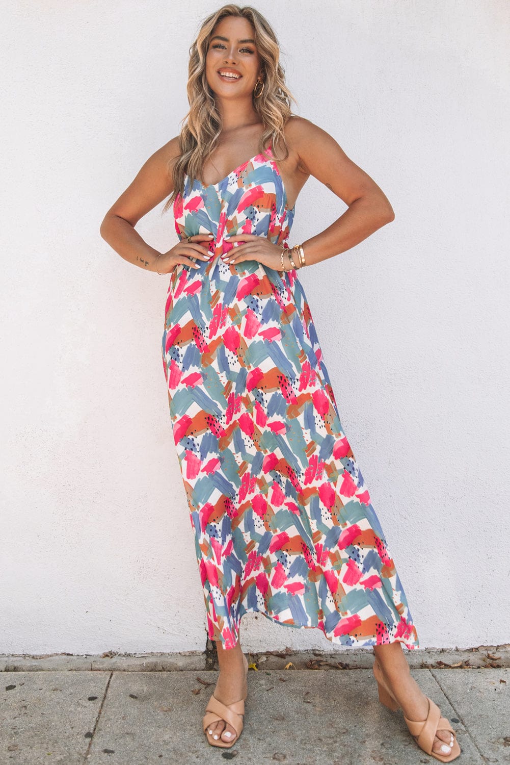Vibrant Abstract Print Maxi Dress with Spaghetti Straps