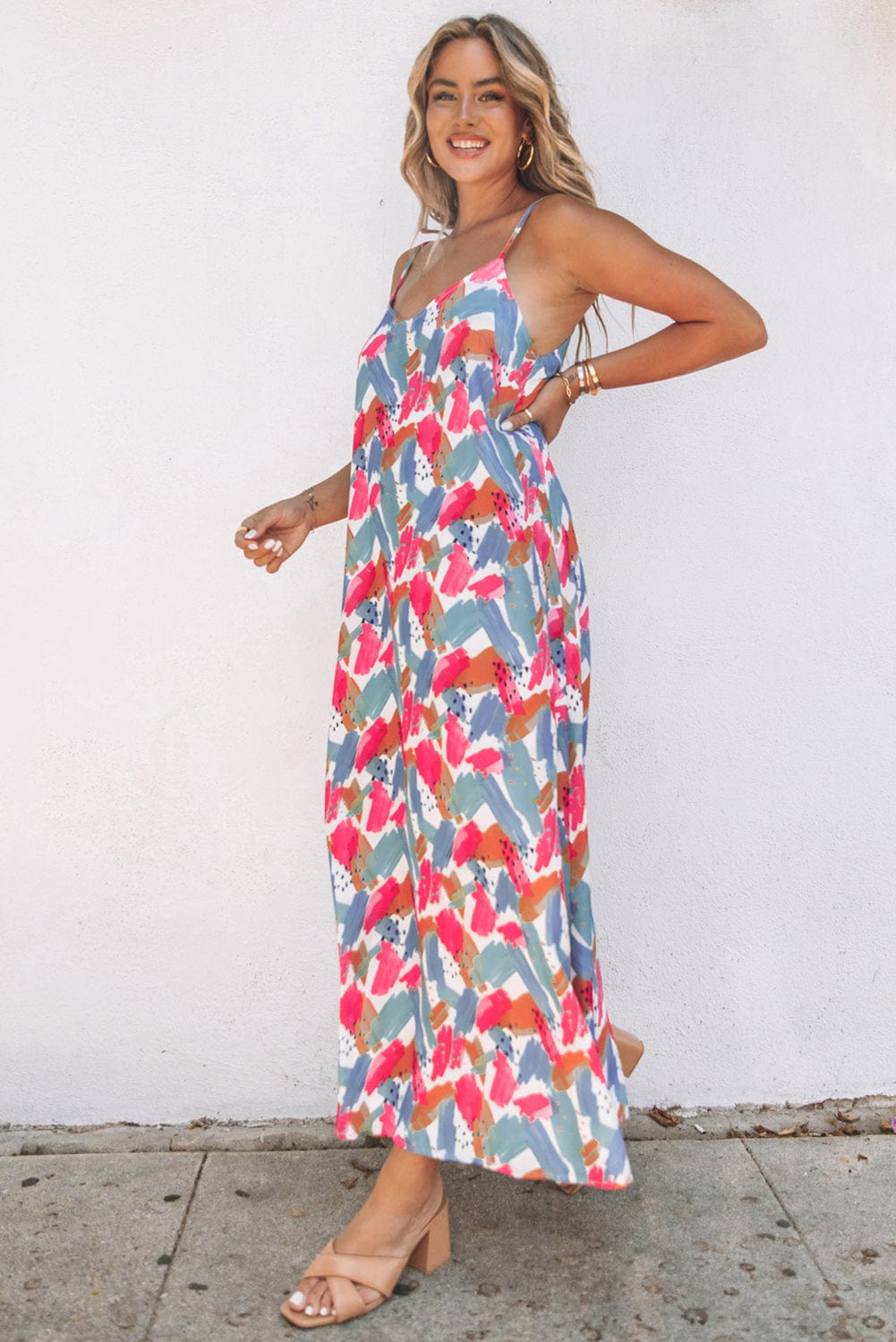 Vibrant Abstract Print Maxi Dress with Spaghetti Straps