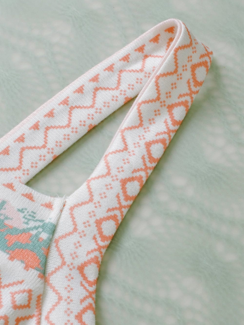 Western Style White Aztec Print Tie Back Tank Top