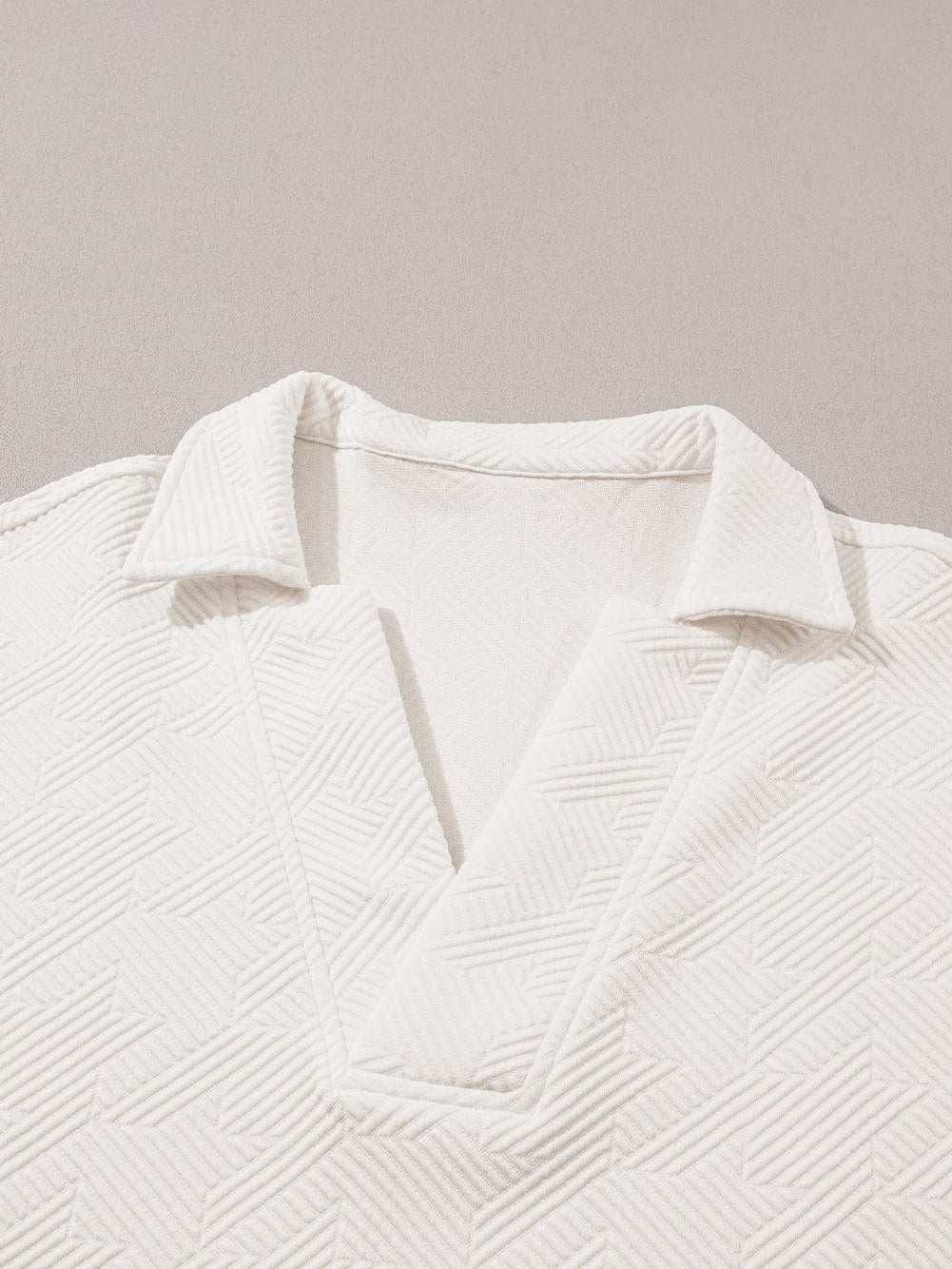 White Collared V Neck Textured Top with Short Sleeves