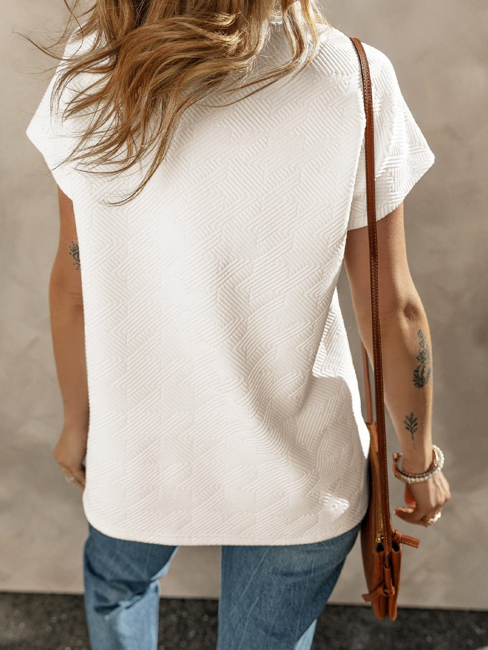 White Collared V Neck Textured Top with Short Sleeves