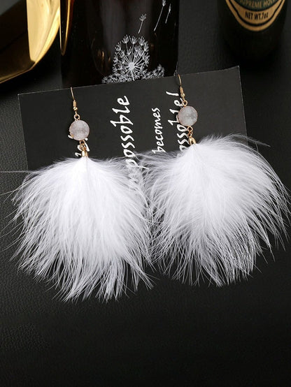 White Elegant Feather Earrings