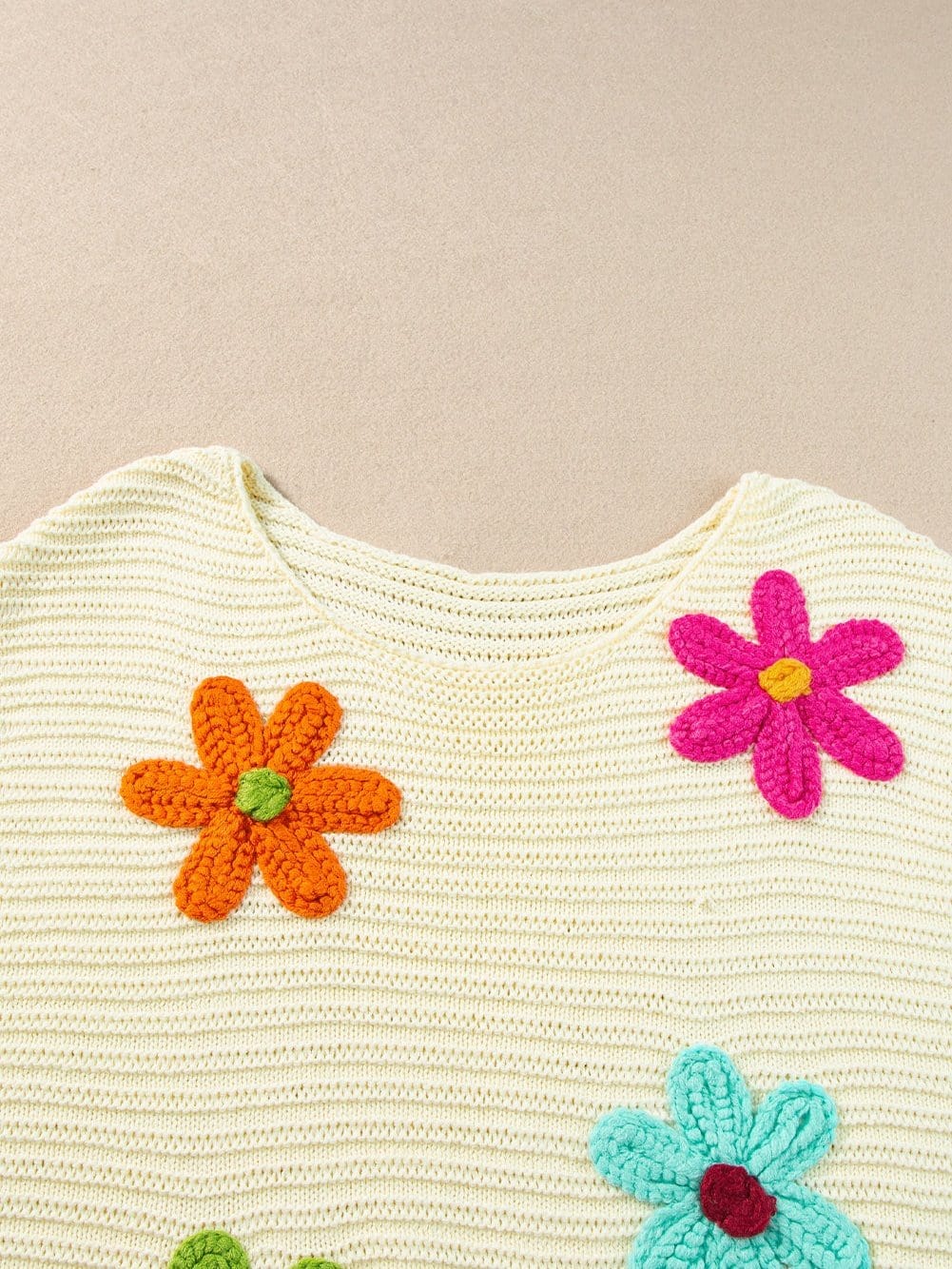 White Floral Crochet Sleeveless Knit Top with Round Neck