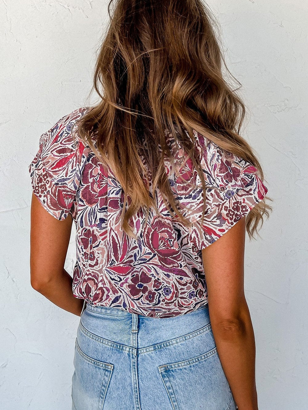 White Floral V-Neck Blouse with Ruffled Sleeves