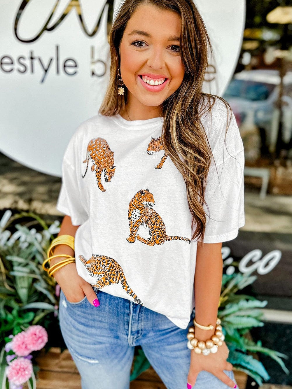 White Leopard Print Drop Shoulder Casual Tee with Round Neck