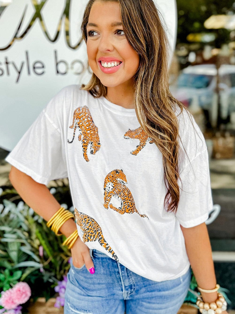 White Leopard Print Drop Shoulder Casual Tee with Round Neck