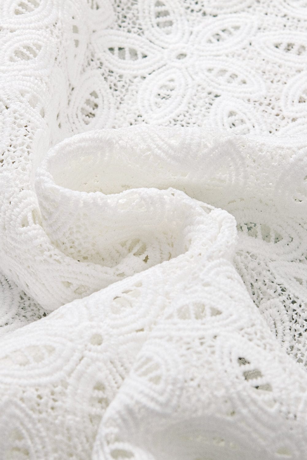 White Sheath Silhouette Lace Embroidered Blouse