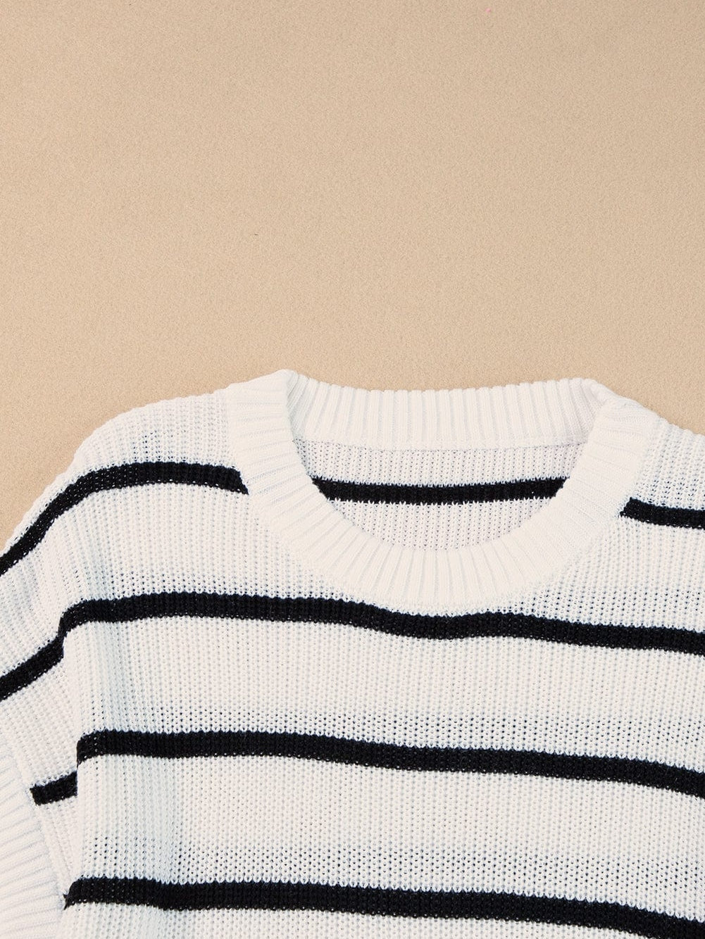 White Striped Batwing Sleeve Sweater with Round Neck