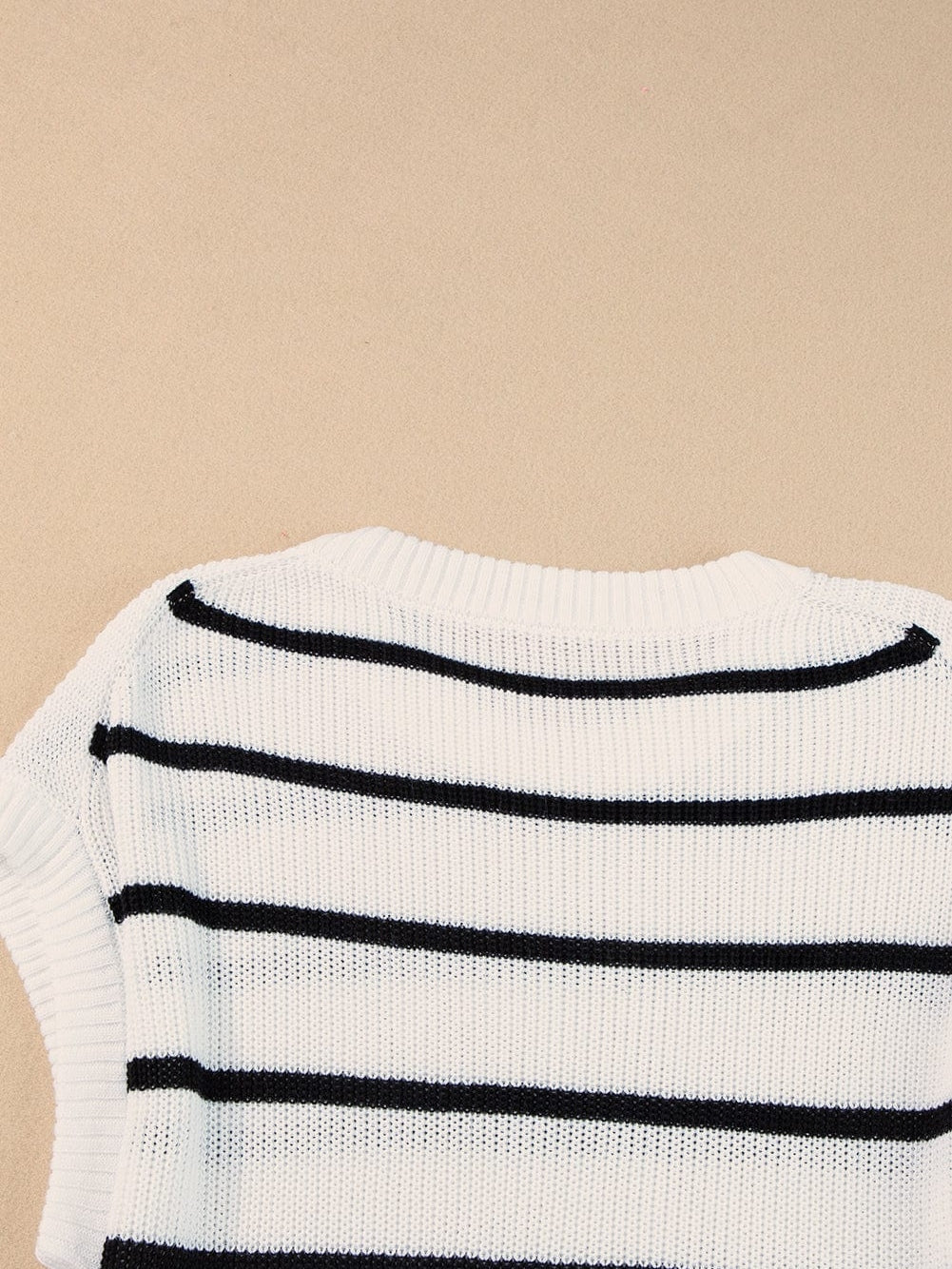 White Striped Batwing Sleeve Sweater with Round Neck