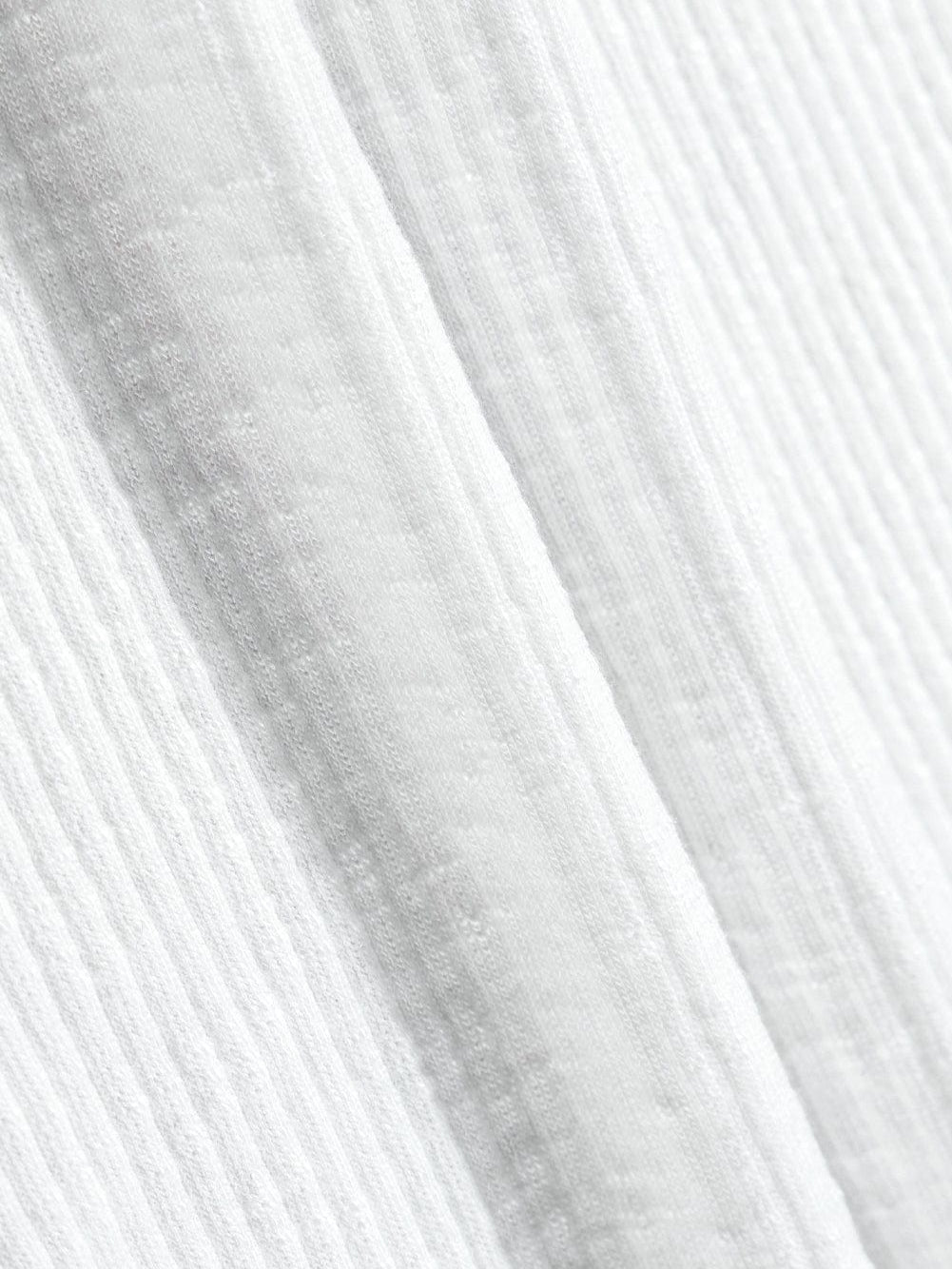 White Textured Sleeveless Tank Top with Contrast Seams