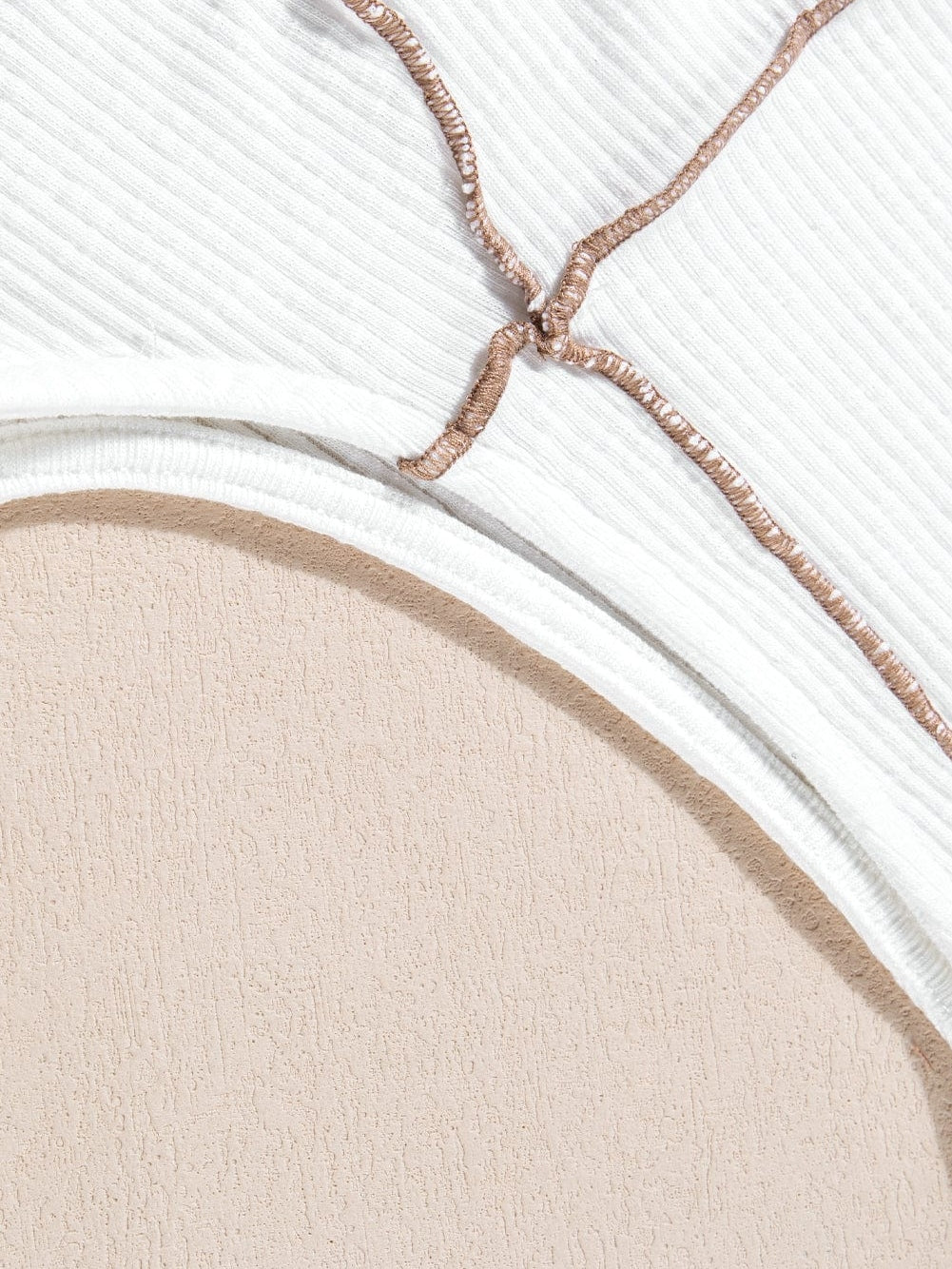 White Textured Sleeveless Tank Top with Contrast Seams