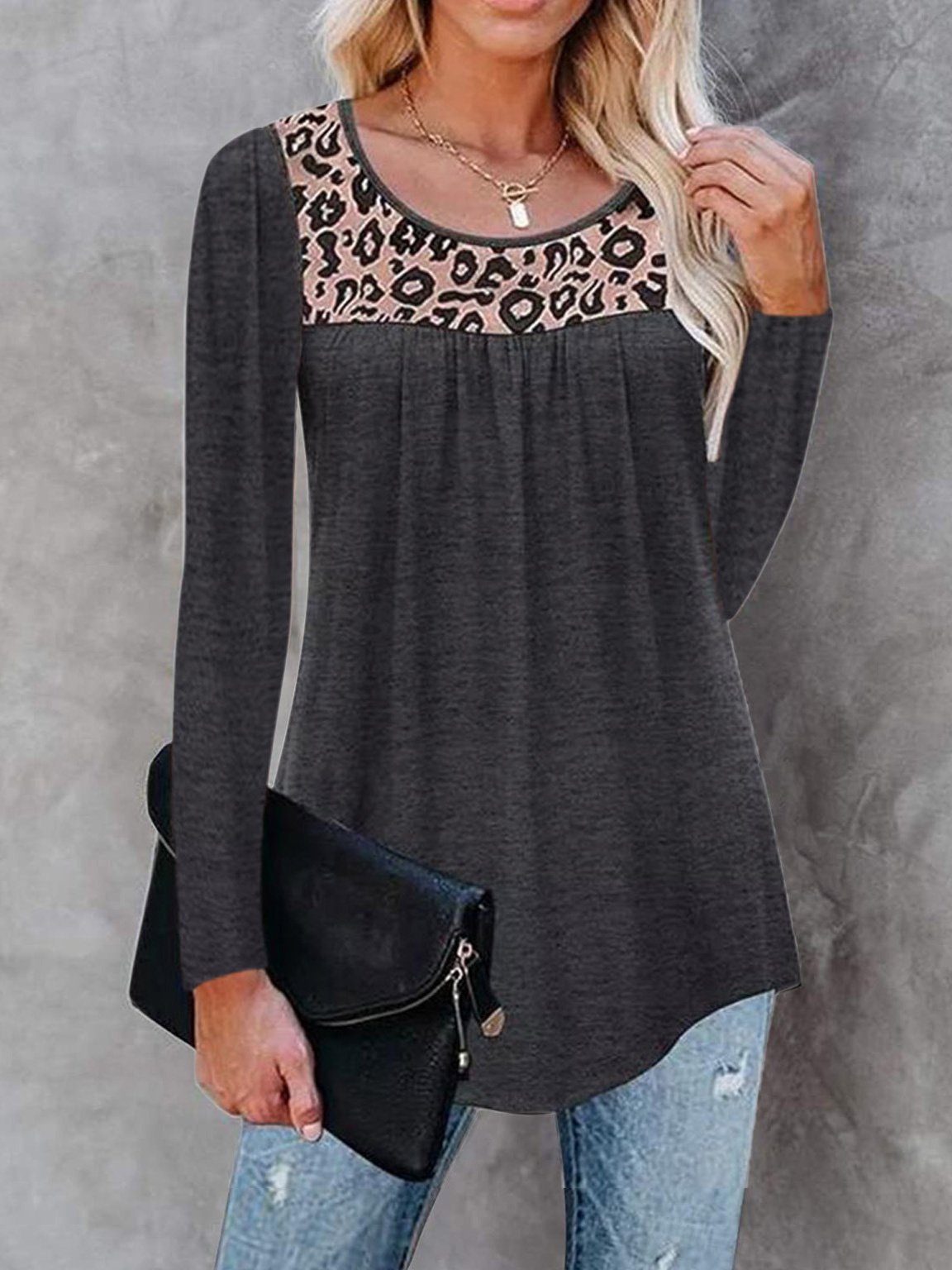 T-Shirts - Leopard Print Round Neck Long Sleeve T-Shirt - MsDressly