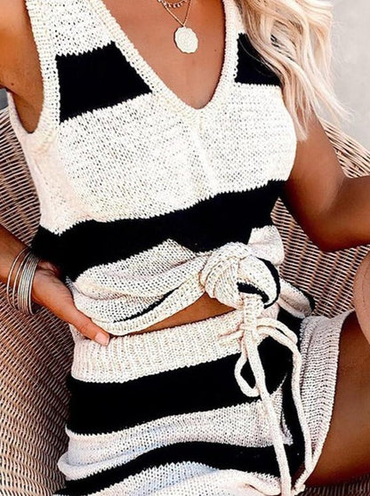 Knitted Colorblock Top & Drawstring Shorts Set - LuckyFash™