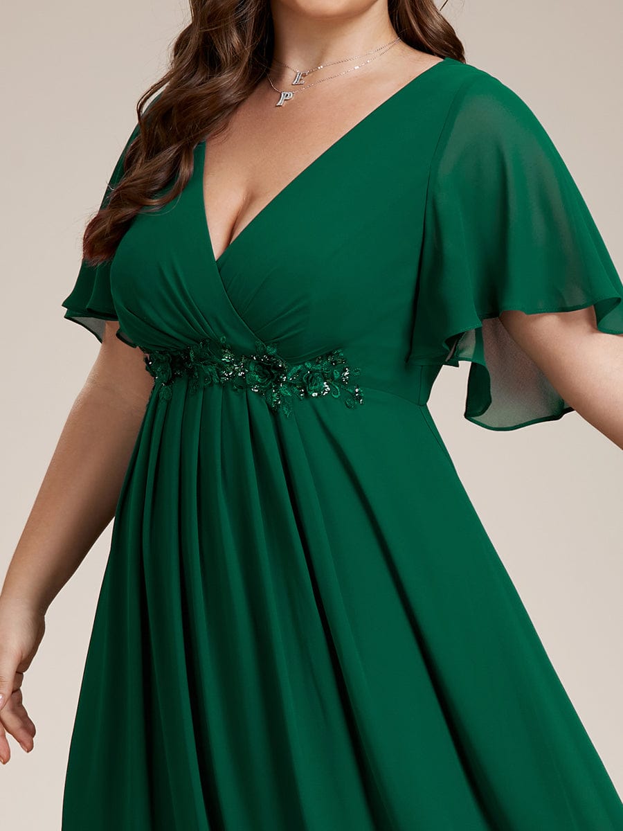 Graceful Plus Size Floral A-Line Chiffon Evening Dress with Short Sleeves
