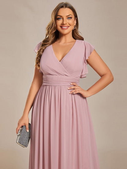 Sophisticated Plus Size Chiffon A-Line Bridesmaid Dress with Back Detail