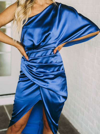 Dresses One-Shoulder Sleeve Irregular Slit Dress - LuckyFash™