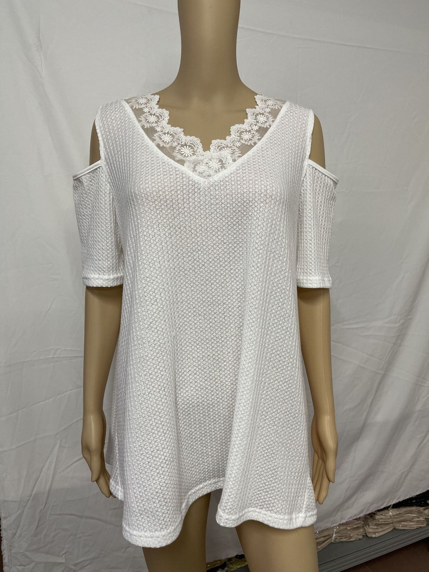 Basic Stitching V-neck Off-shoulder Short-sleeved Top - LuckyFash™