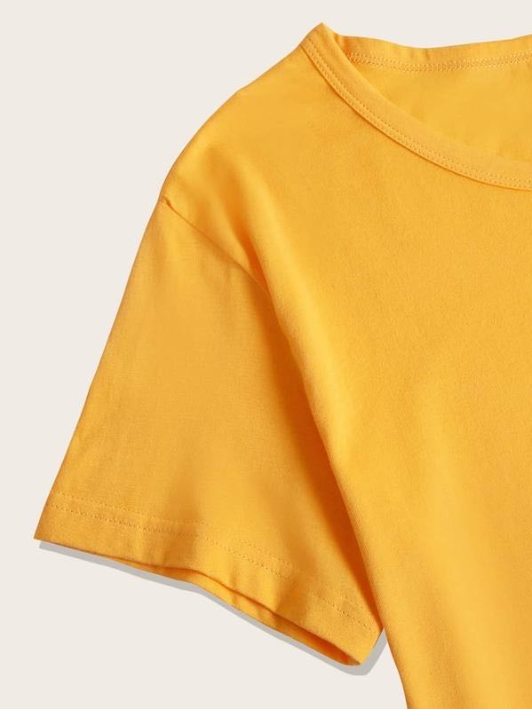 Bee And Letter Graphic Tee - LuckyFash™