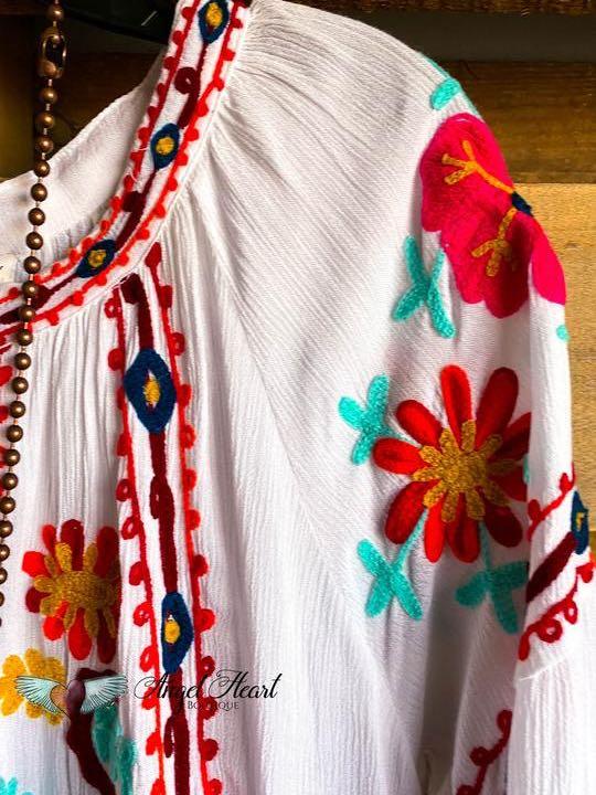 Faith In Love Tunic - White - LuckyFash™