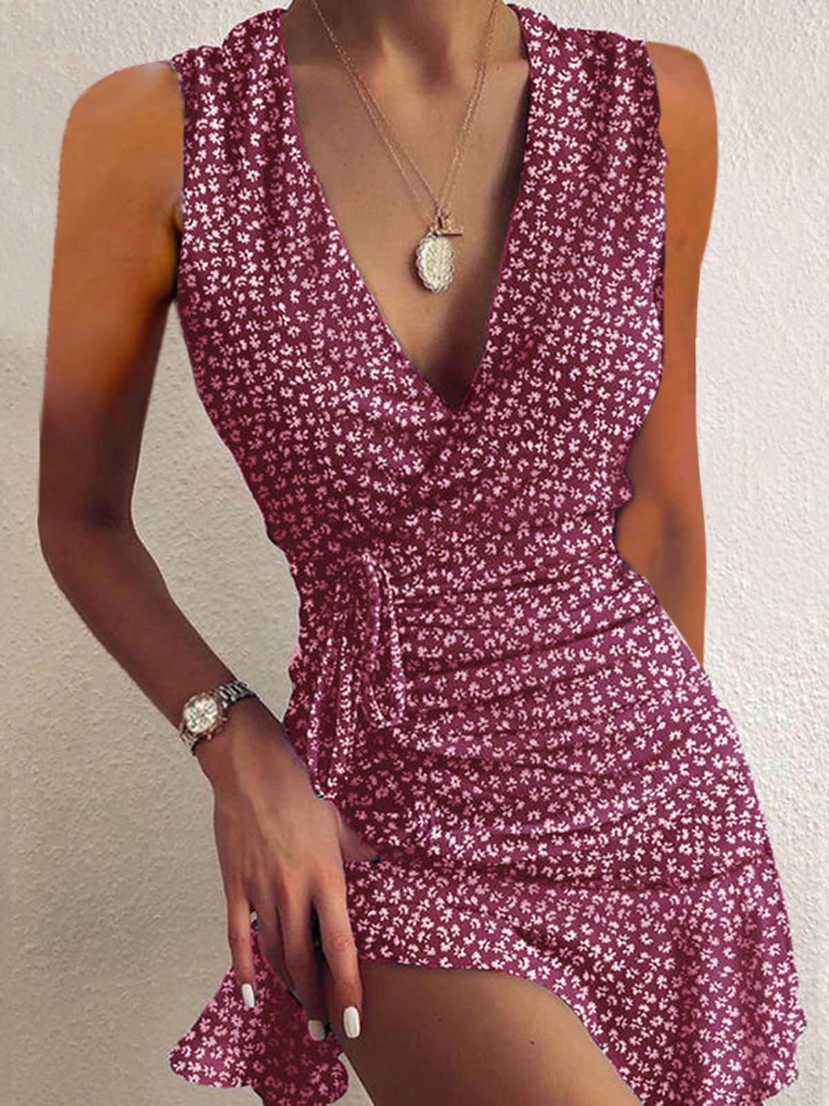 Floral V-neck Sleeveless Ruffled Hem Dress - LuckyFash™