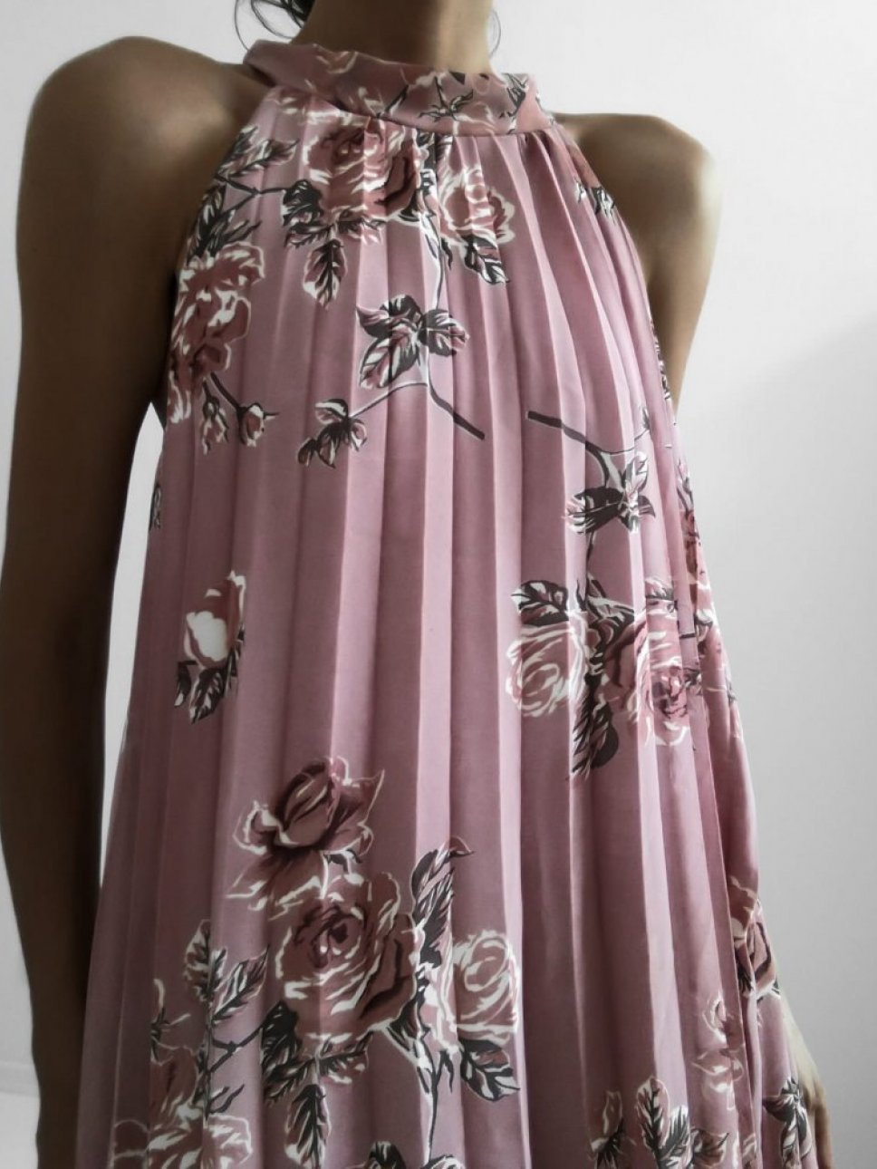 Folded Sleeveless Halterneck Print Dress - LuckyFash™