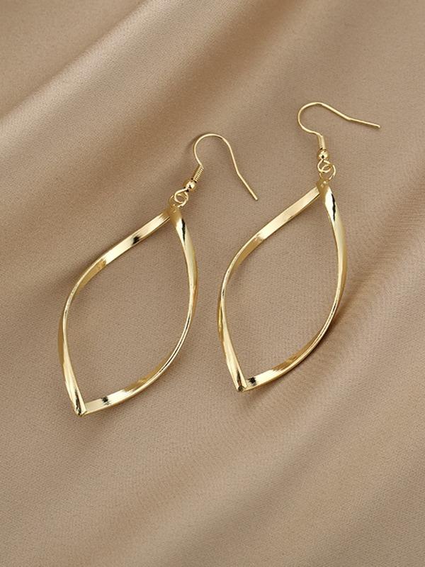 Hollow Out Distorted Earrings - LuckyFash™