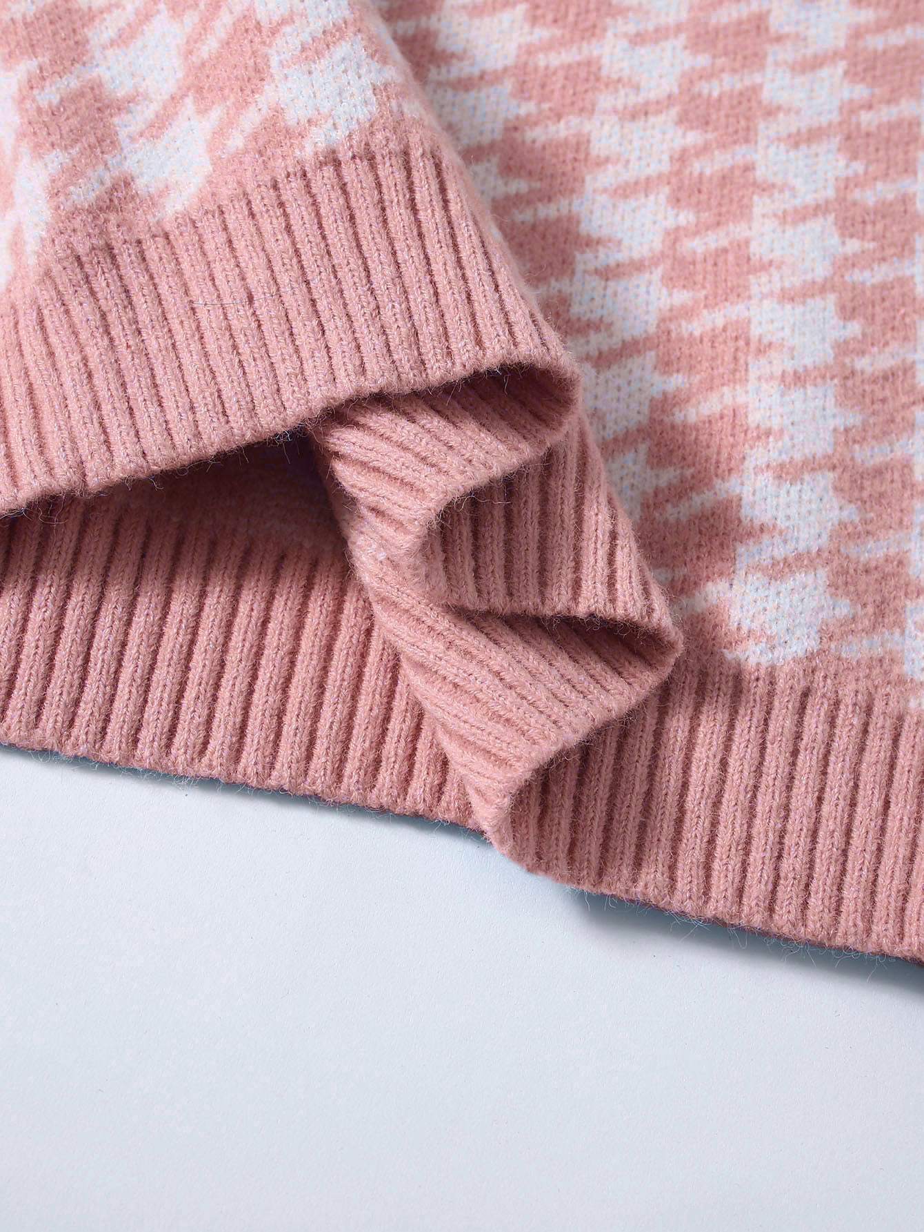 Houndstooth V Neck Sweater Vest - LuckyFash™