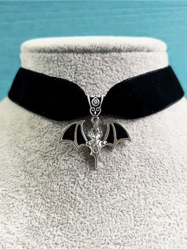 Women's necklace Vintage Halloween Heart Necklaces - LuckyFash™