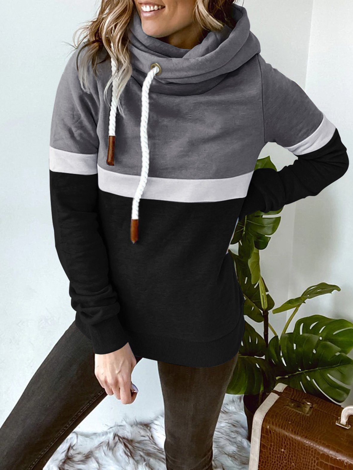Hoodies Solid Stitching Casual High Neck Hoodie - LuckyFash™