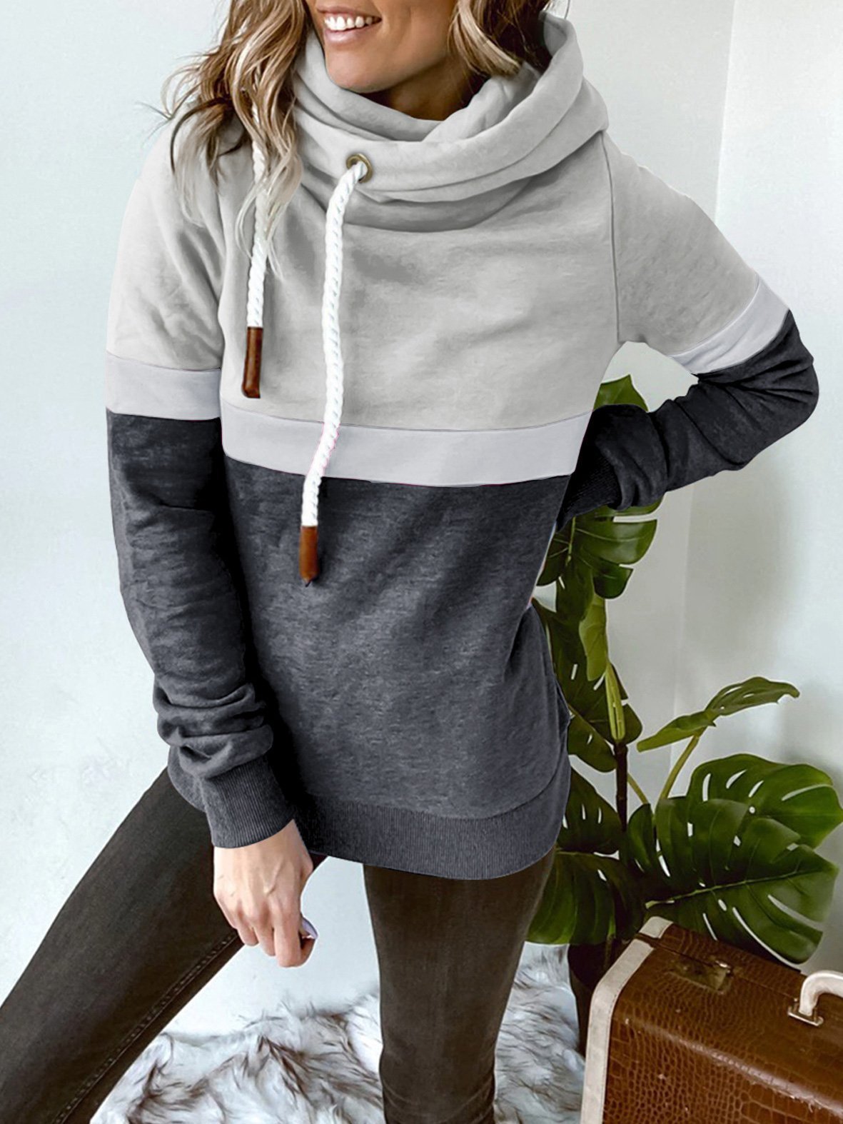 Hoodies Solid Stitching Casual High Neck Hoodie - LuckyFash™
