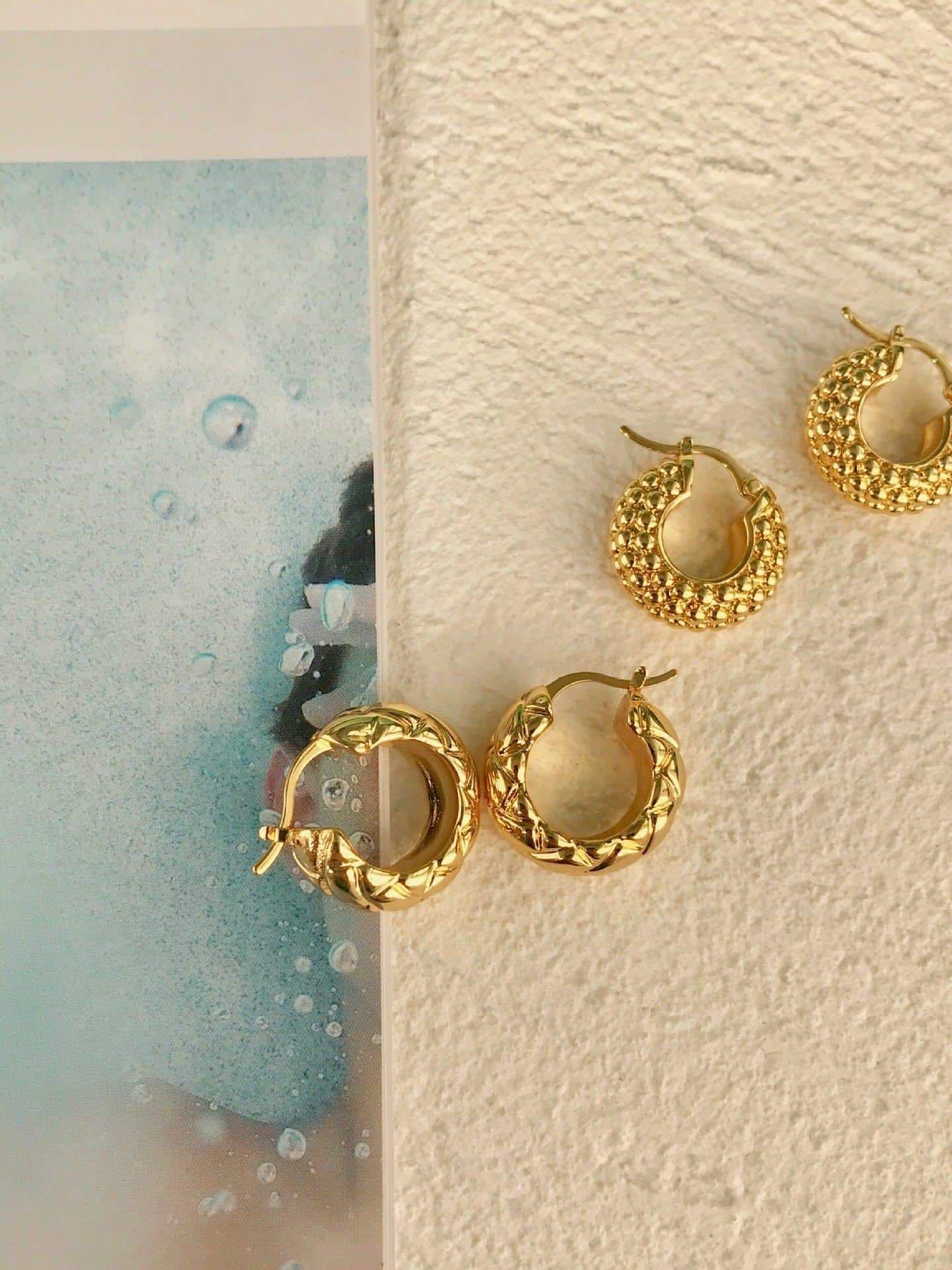 Women's hoop gold earrings - LuckyFash™