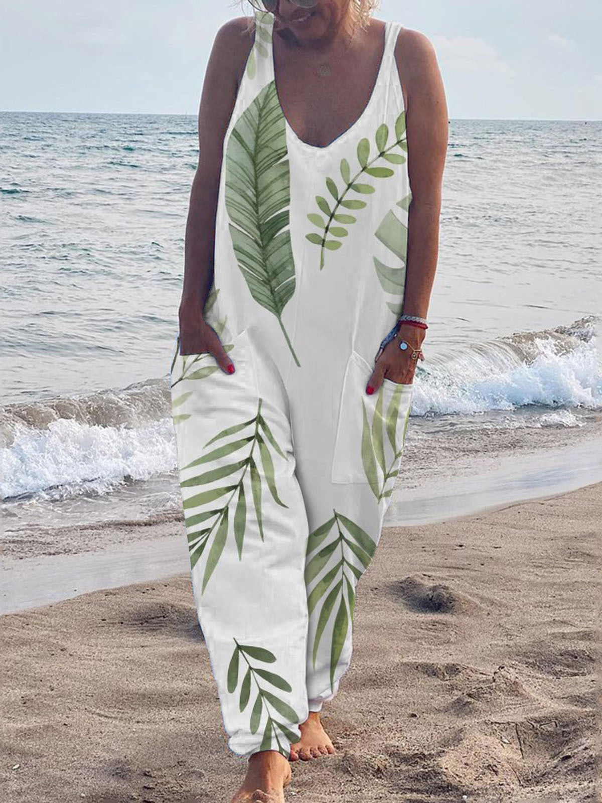 Women's Jumpsuits Casual Print V-Neck Pocket Sleeveless Jumpsuit - LuckyFash™