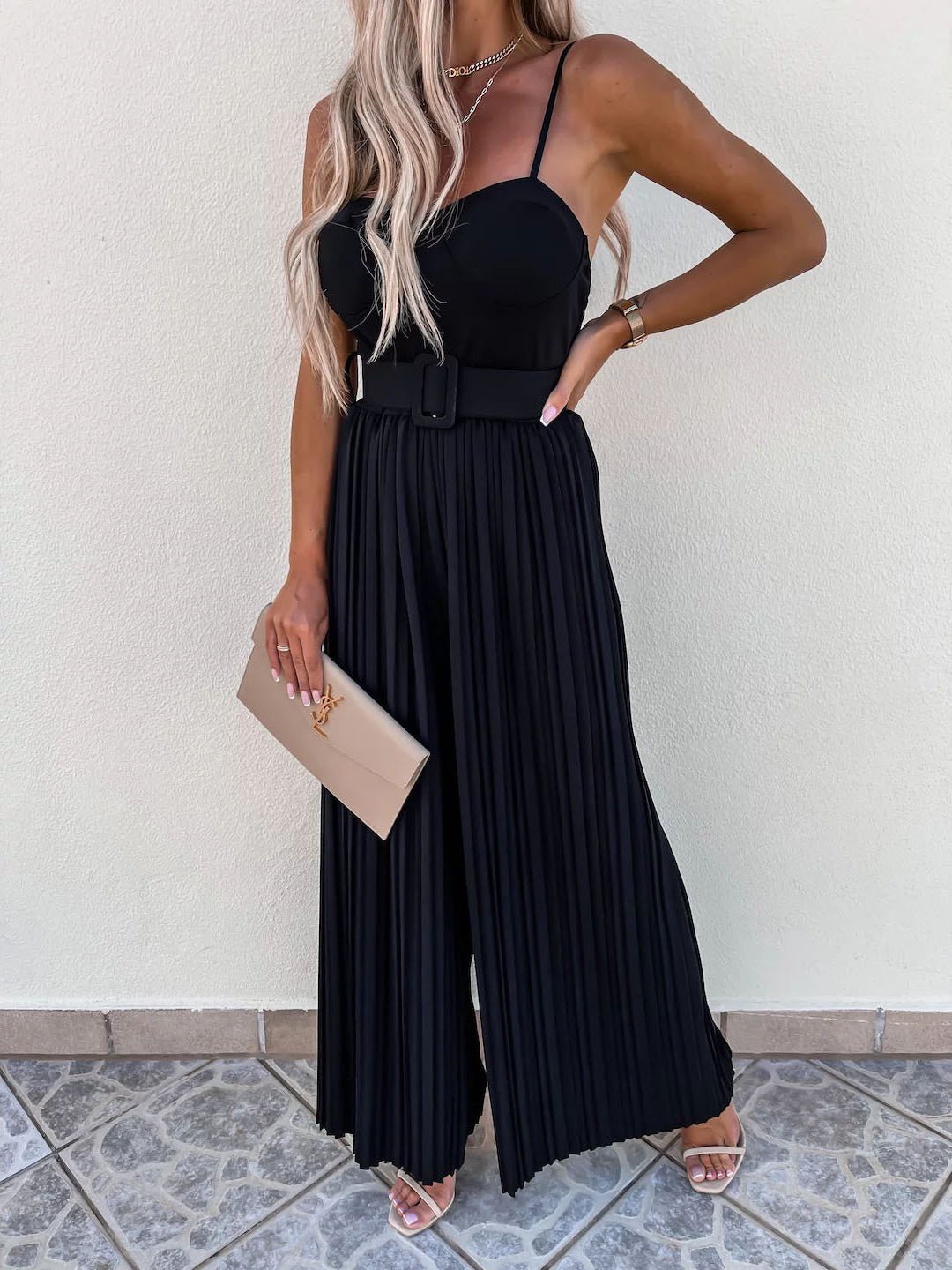 Women's Jumpsuits Suspender Pleated Sleeveless Jumpsuit - LuckyFash™