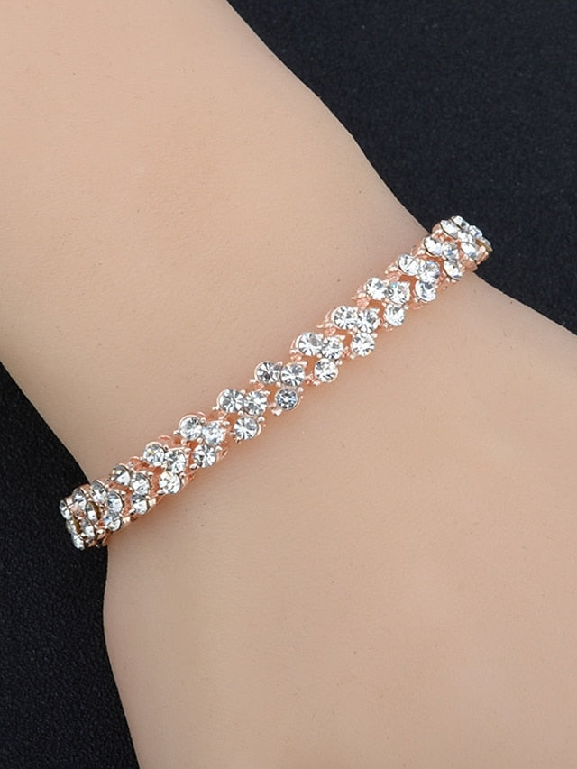Women's Chain Bracelet Classic Fashion Wedding Cute Simple Alloy Bracelet Jewelry Silver / Gold For Gift Daily - LuckyFash™