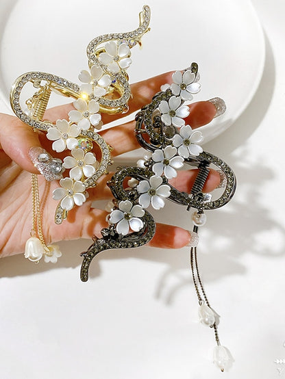 2 pcs Claw Clips Metal Hair Clips 4.3 Gold Hair Clips for Women Non Slip Cute Hair Claw Clip Fashion Hair Shark Hair Clip Metal Hair Claw Clip 1PCS Bell Orchids Pearl Tassel Fashion Nonslip Hair Clips - LuckyFash™